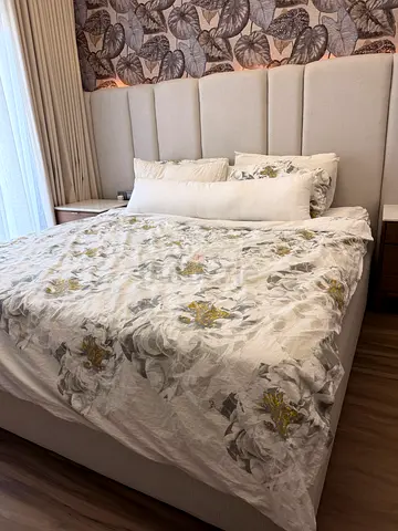 LARGE HEADBOARD WITH LED | KING SIZE
