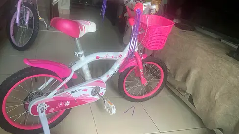 Kids 16-inch tyre Pink & White Bicycle with Basket - Good Condition