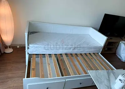 Ikea hemnes day bed with mattress 2