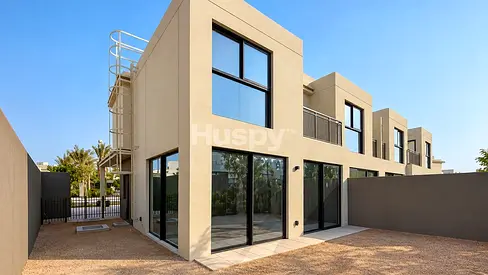 Townhouse | Vacant | Investment Potential