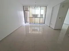 Lxury and Like Brand new apartment with balcony with master room jym Paly area parking