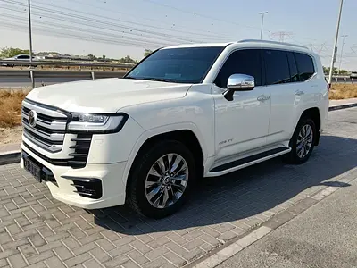 TOYOTA LAND CRUISER VXR 3.5L TWIN TURBO 2023