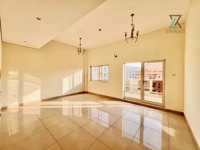 SPACIOUS 2BHK_2BATHS | CLOSED KITCHEN | VACANT