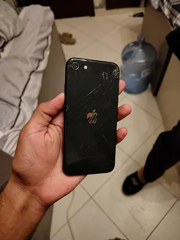 IPHONE SE 2020