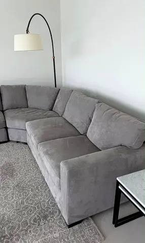 Crate&barrel Corner Sofa Excellent condition