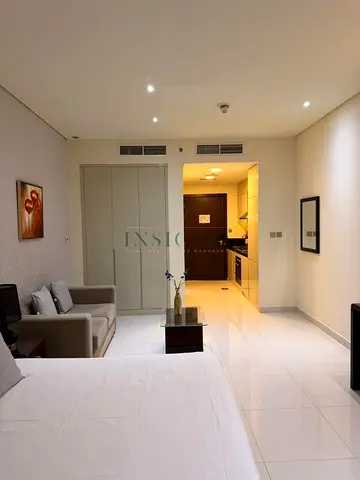 Fully Furnished Spacious Studio Tenant Vacating Soon
