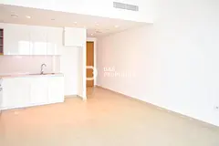 High Floor 1BR | City Views | Vacant | Big Layout