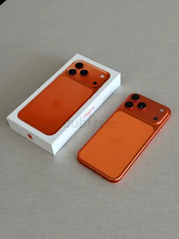 Apple iPhone 17 Pro Max - 512GB (Orange) Excellent Condition - with Box