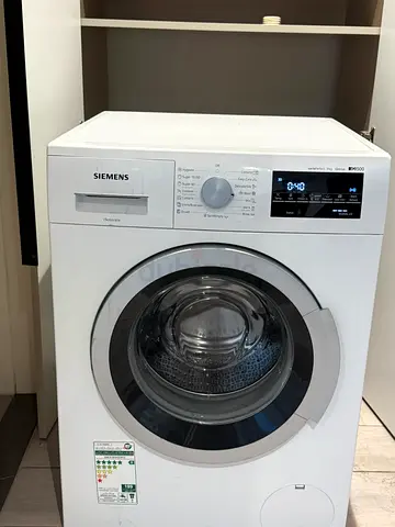 Siemens IQ500 9kg front load washing machine , good condition