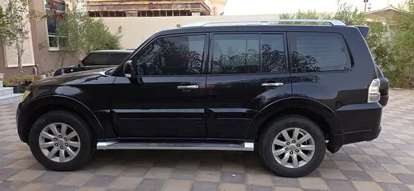 Mitsubishi Pajero 2010 GCC Specs in Good Condition