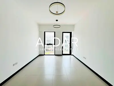 Pool View|Fitted Kitchen|4 Cheques|Ready to Move