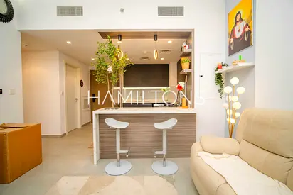 Exclusive Address | Close to Business District | Resale