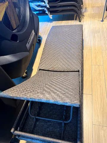 Sunvilla Woven Chaise Lounge