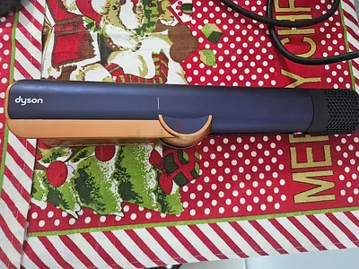 Dyson Airsrait Wet & Dry Hair Straightener - Excellent Condition