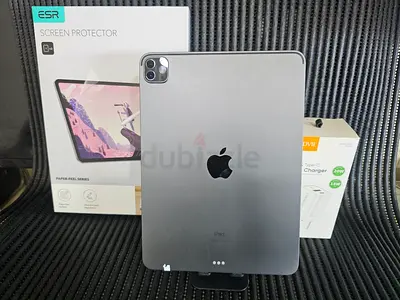 Apple iPad Pro 11" 3rd Generation M1 128GB Face id working with accessories and delivery