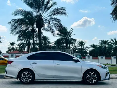صورة 7 لـ 2020 KIA FORTE