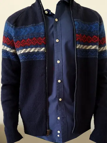 GAP MEN wool sweater Size M, 75 AED