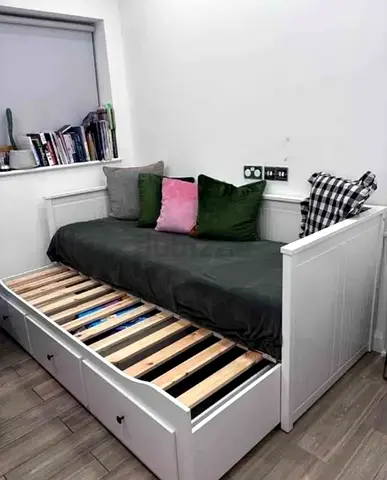 IKEA Hemnes Daybed with 2 Mattresses - Great Condition