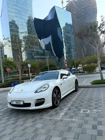 2012 Porsche Panamera Turbo 4.8 GCC Specs