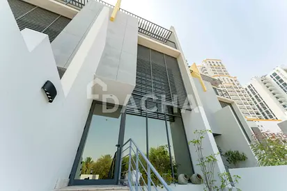 Park View | 2 Storey Townhouse | Call Now!