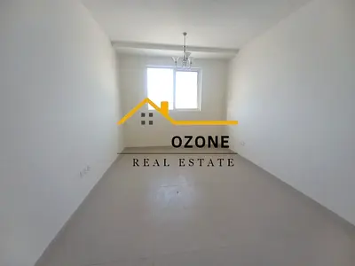 Brand New 1 bhk with 2 baths in sarab community aljada