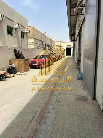 مستودع مميز للإيجار في الصناعية 5 – الشارقة