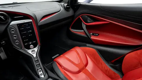 صورة 9 لـ 2024 Mclaren 750S