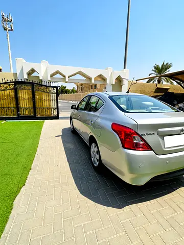 2023 Nissan SUNNY photo 9