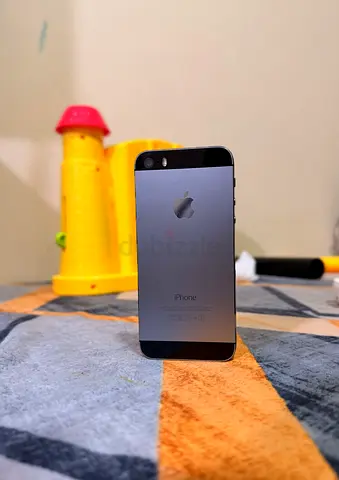 🍎 Apple iPhone 5s | Space Grey | Brand-New Condition