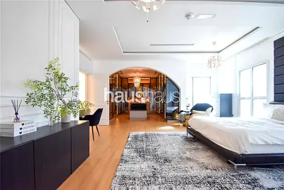 7 bedrooms | Private Pool | Great Price!