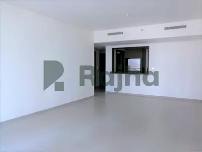 Modern 2-Bed | Open Kitchen | Top Location