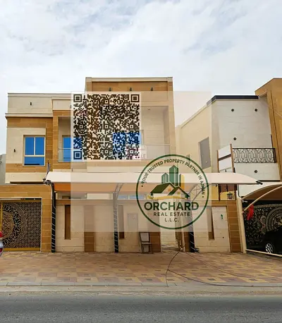 Luxury Villa 5 Master Bed + Maids room +Huge Majlis Prime Location