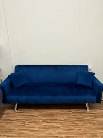 Blue velvet 3-seater sofa in good condition