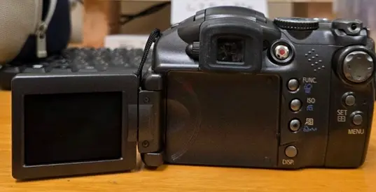 Canon PowerShot S3 IS 6.0MP Compact Camera with Flash