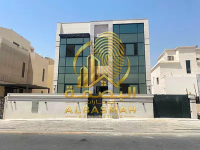 فيلا فاخرة للبيع في الحوشي – الشارقة تشطيب ديلوكس | تكييف O General