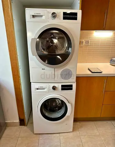 Bosch series 6 new model 9kg washer 9kg dryer 2in1 combo like new