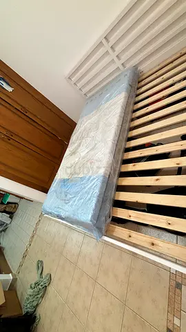 Single mattress (new, wrapped) with wooden slatted base