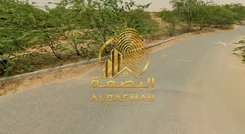 للبيع ارض صناعية في عرقوب