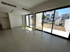 Prime location | Back To Back | Vacant