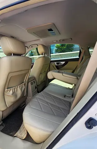 2014 Infiniti QX70 照片 6