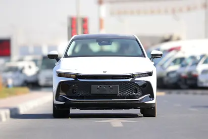 صورة مصغرة 3 لـ 2026 Toyota CROWN