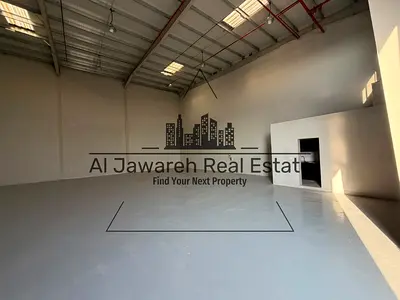 حالة العقار: أجار نوع العقار: مستودع العنوان: ام القيوين مساحة العقار: 3100قدم تفاصيل العقار: كهرباء 20 kw مكتب الجوارح للعقارات، متخصصون ف