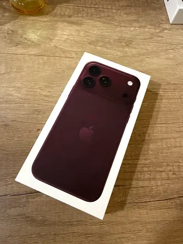 iPhone 18 Pro Max Burgundy 256GB