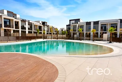 Park View | Genuine Resale | Ready Q4
