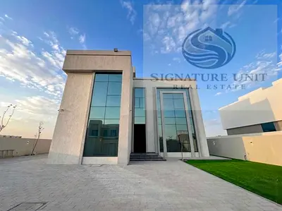 LUXURY 3BR VILLA | POOL | MAJLIS | LIVING AREA