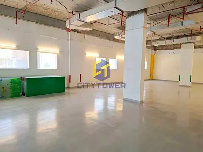BEST DEAL OUD METHA SHELL N CORE CORNER SHOWROOM FOR LEASE