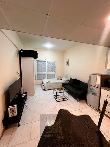Affordable Spacious Studio in Al Shuwaiheen Near the Corniche with Central AC – Family Building