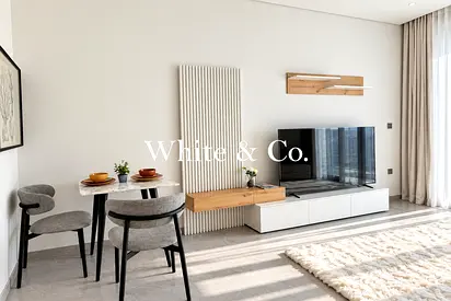 Upgraded | Furnished Studio | High Floor