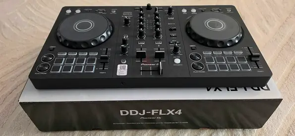 DDJ FLX4