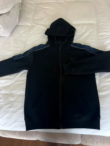 Black zip-up hoodie with pockets, men's size (good condition)